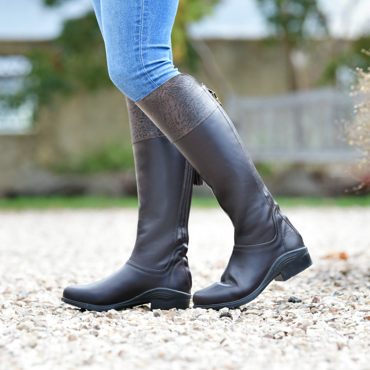 Ladies’ Feale Boots